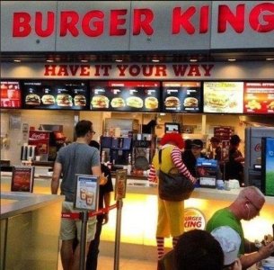 person-burger-king-have-way-coca-cola-urger-king.jpg