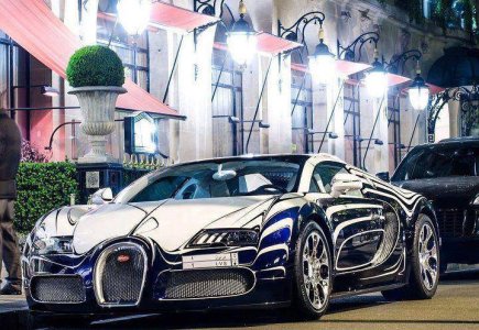 Bugatti Veyron – White Gold.jpg