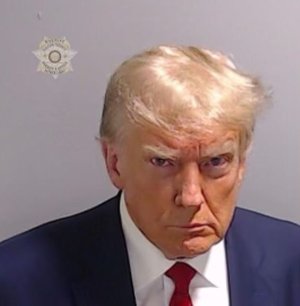 Donald Trump mugshot P01135809 Fulton county jail.jpg