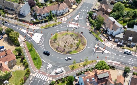 Cyclops roundabout.jpg