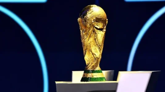 World Cup trophy.webp World Cup trophy.webp